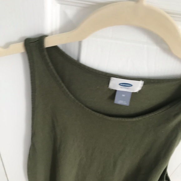 Tops4-pc Set Junior Size Medium Old Navy,Aeropostale,American Eagle,L..A. Hearts - Picture 12 of 14